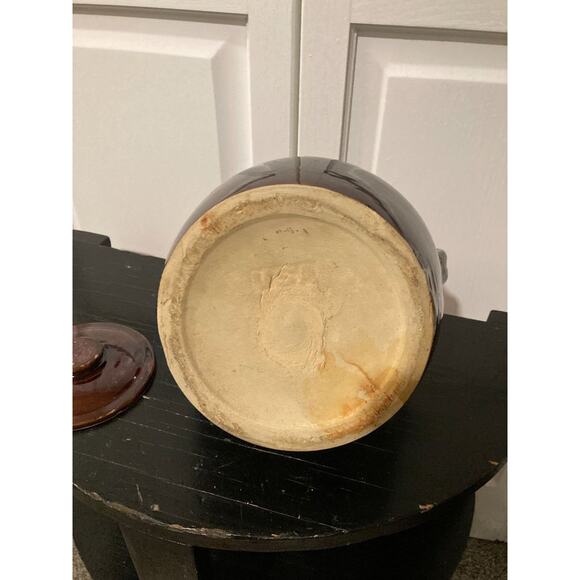 Antique Bean Pot with Lid USA Excellent Condition - Picture 4 of 7